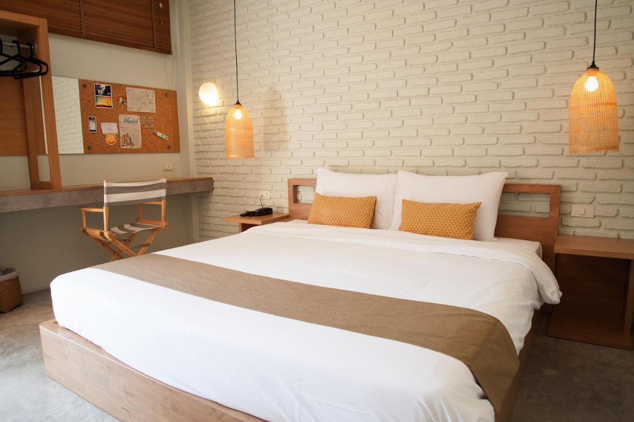 Yellow Moon Hotel Патая Екстериор снимка